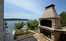 morskavila-apartment3-grill-01