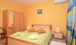 Apartman 4